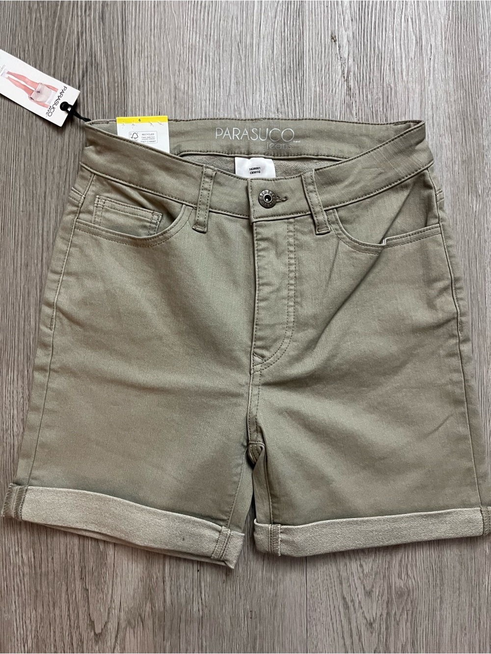 🔥352–Parasuco NWT Olive Green High-Rise Denim Shorts